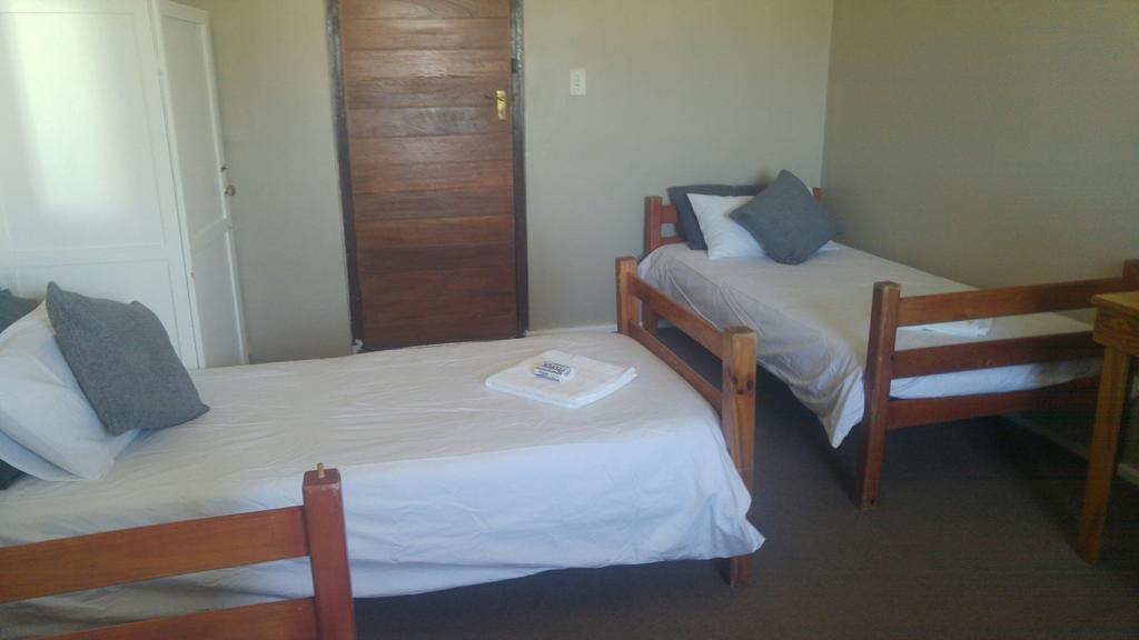 Stellenbosch Travellers Lodge Hostel Exteriör bild